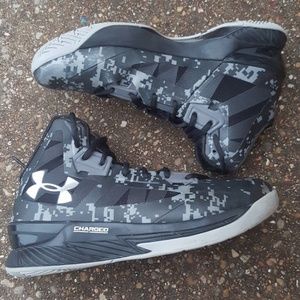 under armour camo sneakers